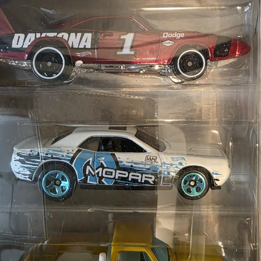 Hot Wheels Die-Cast Car Set - Multicolor